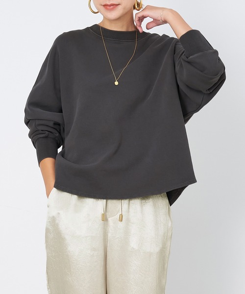 MICA&DEAL（マイカ＆ディール）の「ピグメントバイオプルオーバー（スウェット・レディース・チャコールグレー/ベージュ/ブルー・FREE）」の2枚目の写真