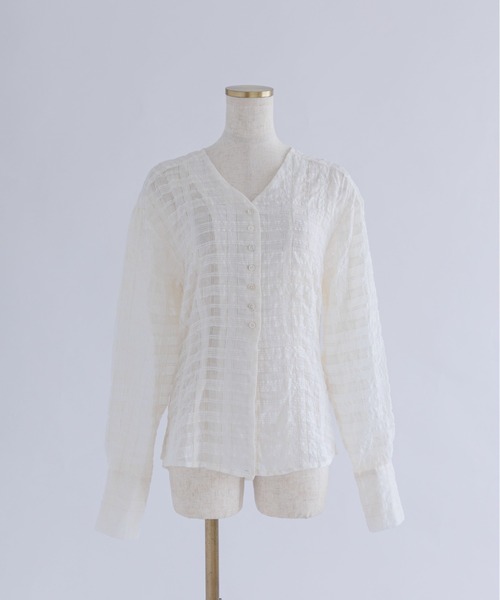 EN NEUME(エンノイム)の「Crinkle Blouse(シャツ/ブラウス・レディース・ブラック/オフホワイト/ネイビー・FREE)」の21枚目の写真