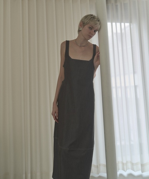 Muel Chic(ミュエルシック)の「Kelsey softl denim OP ケルシーソフトデニムワンピース(ワンピース・レディース・ライトインディゴブルー/ダークインディゴブルー/ブラック・FREE)」の14枚目の写真