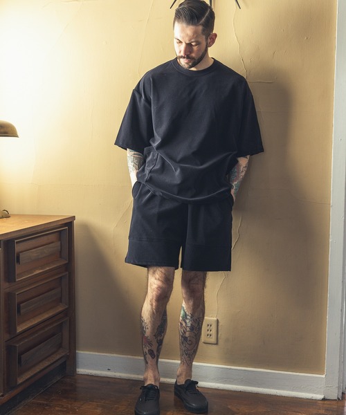 MR.OLIVE(ミスターオリーブ)の「MICRO RESORT PILE / EASY SHORTS(スウェットパンツ・メンズ・ネイビー/ブラック・MEDIUM/LARGE)」の5枚目の写真