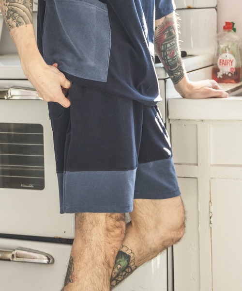 MR.OLIVE(ミスターオリーブ)の「MICRO RESORT PILE / EASY SHORTS(スウェットパンツ・メンズ・ネイビー/ブラック・MEDIUM/LARGE)」の14枚目の写真