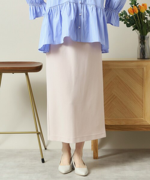 ITS'DEMO(イッツデモ)の「【洗濯機OK/吸水速乾/UVカット】カットジョーゼットスカート(スカート・レディース・ブラック/ナチュラル/レッド系・00)」の8枚目の写真