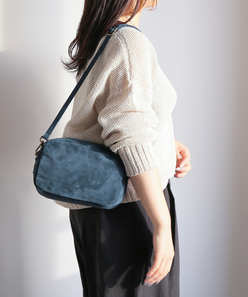 JOURNAL STANDARD LUXE(ジャーナルスタンダード ラックス)の「【BHAG 】 MINI SHOULDER(ショルダーバッグ・レディース・チャコールグレー/カーキ・FREE)」の22枚目の写真