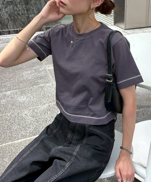 NOGLE(ノグル)の「【NOGLE/ノグル】無地/ステッチコンパクトTEE(Tシャツ/カットソー・レディース・チャコール/グレー系その他2/レッド/ライトグレー/ホワイト系その他/ホワイト/ブラウン系その他/グレー系その他/ブラック/ブラック系その他/ブラウン・FREE)」の1枚目の写真