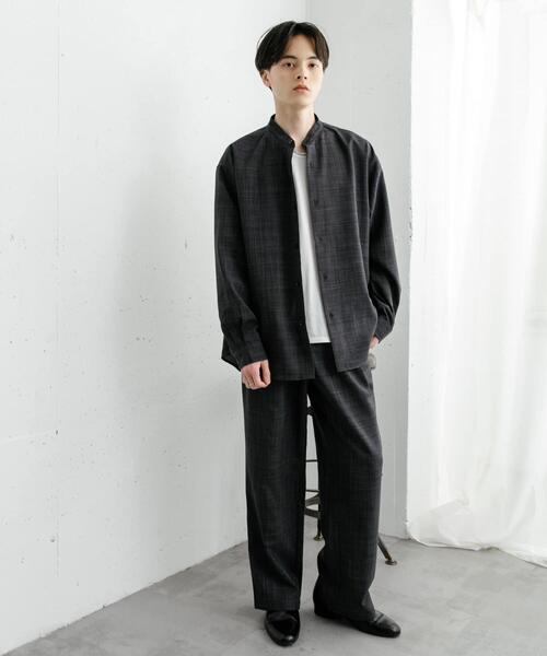 SENSE OF PLACE by URBAN RESEARCH(センスオブプレイスバイアーバンリサーチ)の「『ユニセックス』『接触冷感/吸水速乾/イージーケア』リネンライクバンドカラーロングスリーブシャツ(シャツ/ブラウス・メンズ・ブラウン/ブラック/ライトベージュ・MEDIUM/LARGE)」の9枚目の写真