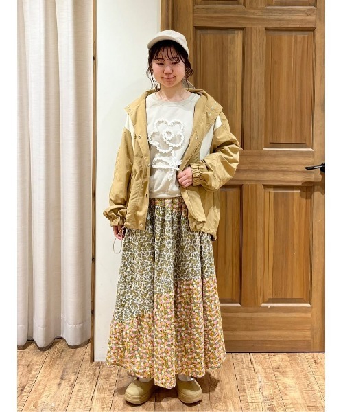 Samansa Mos2(サマンサ モスモス)の「【撥水加工】切替2WAY配色パーカー(ブルゾン・レディース・チャコールグレー/ベージュ/キナリ/ピンク・F)」の11枚目の写真