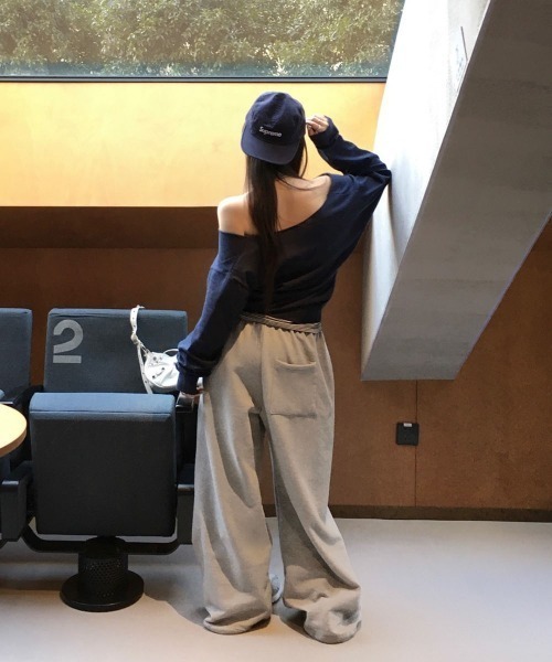 BEIDELLI（ベイデリー）の「[BELLIDE MADE] 2WAYワイドトレーニングパンツ（スウェットパンツ・レディース・グレー/ブラック/ホワイト/レッド/ライトグレー・FREE）」の8枚目の写真