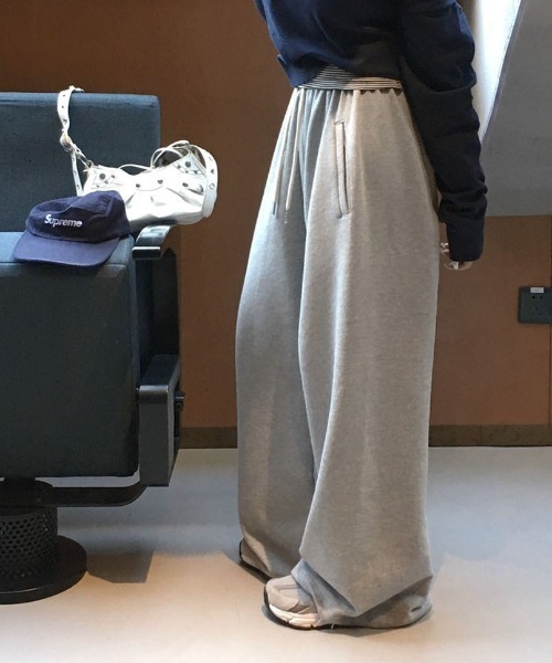 BEIDELLI（ベイデリー）の「[BELLIDE MADE] 2WAYワイドトレーニングパンツ（スウェットパンツ・レディース・グレー/ブラック/ホワイト/レッド/ライトグレー・FREE）」の10枚目の写真
