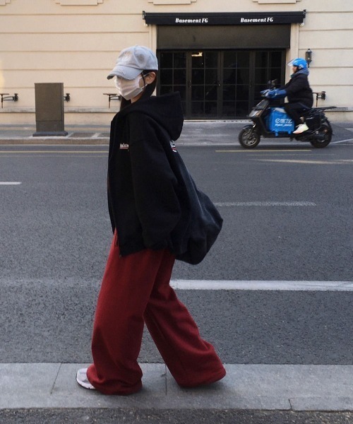 BEIDELLI（ベイデリー）の「[BELLIDE MADE] 2WAYワイドトレーニングパンツ（スウェットパンツ・レディース・グレー/ブラック/ホワイト/レッド/ライトグレー・FREE）」の13枚目の写真