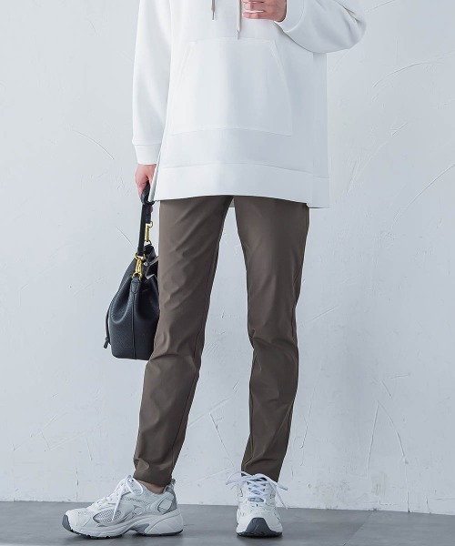 LAUTREAMONT(ロートレアモン)の「【WEB限定】ストレスフリーレギンスパンツ≪3サイズ/紫外線防止/接触冷感洗濯機で洗える≫(その他パンツ・レディース・カーキ/ブラック/ホワイト・9号/7号/11号)」の14枚目の写真