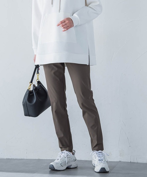 LAUTREAMONT(ロートレアモン)の「【WEB限定】ストレスフリーレギンスパンツ≪3サイズ/紫外線防止/接触冷感洗濯機で洗える≫(その他パンツ・レディース・カーキ/ブラック/ホワイト・9号/7号/11号)」の13枚目の写真