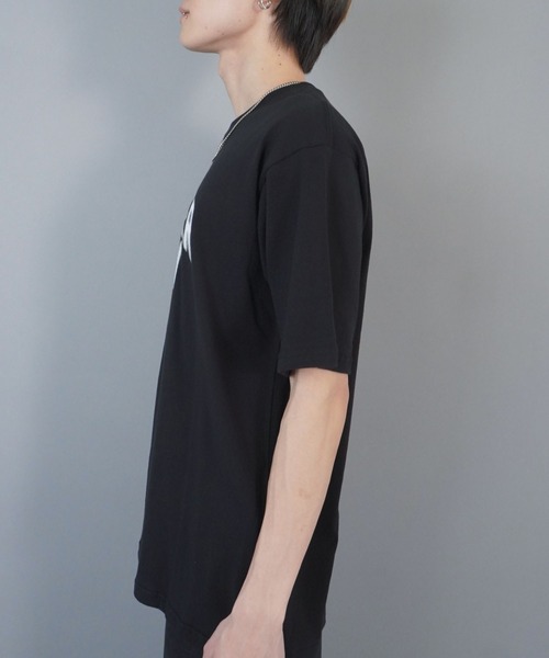 SWAGGER（スワッガー）の「【SWAGGER CREW/スワッガークルー】ストリートTシャツ/ツアーTシャツデザイン（Tシャツ/カットソー・メンズ・ホワイト/ブラック/カーキ/ブラック系その他・ONESIZE）」の17枚目の写真