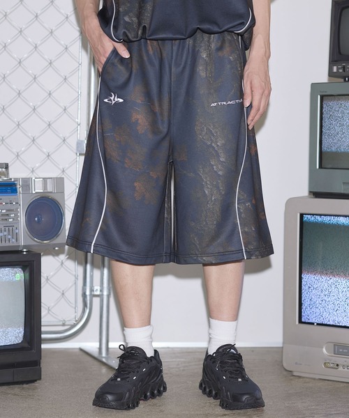 MSG(エムエスジー)の「パイピングオーバーサイズスウェット ショーツ ハーフパンツ【UNISEX】(スウェットパンツ・メンズ・ピンク/ブラック系/ブラック/ワイン/アッシュ/レオパード/リアルツリーカモ・S/M/L/XL)」の7枚目の写真