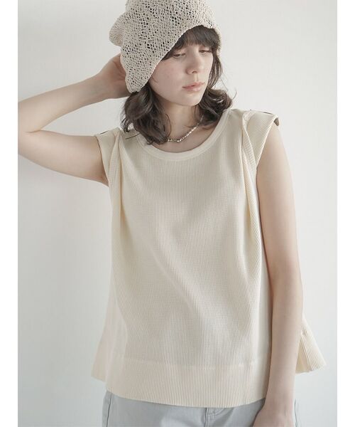 FIKA.(フィーカ)の「2way sleeve waffle cotton tee(Tシャツ/カットソー・レディース・ブラック/ホワイト・FREE)」の3枚目の写真