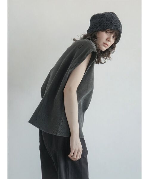 FIKA.(フィーカ)の「2way sleeve waffle cotton tee(Tシャツ/カットソー・レディース・ブラック/ホワイト・FREE)」の13枚目の写真
