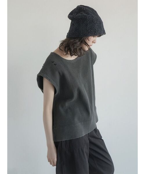FIKA.(フィーカ)の「2way sleeve waffle cotton tee(Tシャツ/カットソー・レディース・ブラック/ホワイト・FREE)」の16枚目の写真