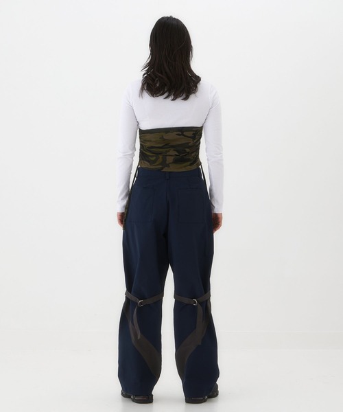 BEEDEN（ビーデン）の「HIGHT WAIST STRIGHT PANTS（その他パンツ・レディース・カーキ/ネイビー・SMALL/MEDIUM）」の6枚目の写真