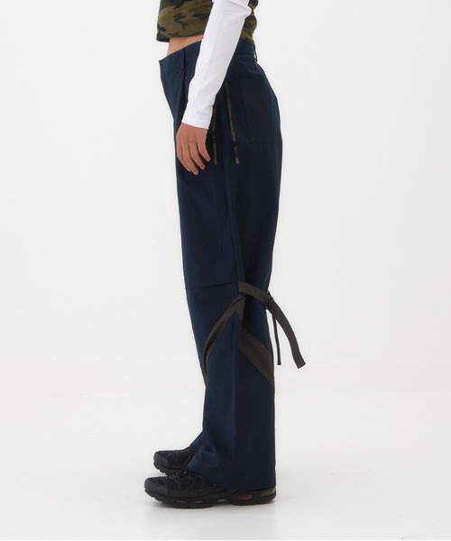 BEEDEN（ビーデン）の「HIGHT WAIST STRIGHT PANTS（その他パンツ・レディース・カーキ/ネイビー・SMALL/MEDIUM）」の7枚目の写真