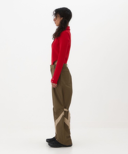 BEEDEN（ビーデン）の「HIGHT WAIST STRIGHT PANTS（その他パンツ・レディース・カーキ/ネイビー・SMALL/MEDIUM）」の22枚目の写真