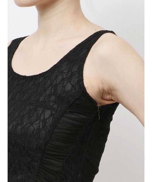 GYDA(ジェイダ)の「Mix material コルセットデザイントップス(タンクトップ・レディース・オフホワイト/ブラック/その他1・FREE)」の5枚目の写真