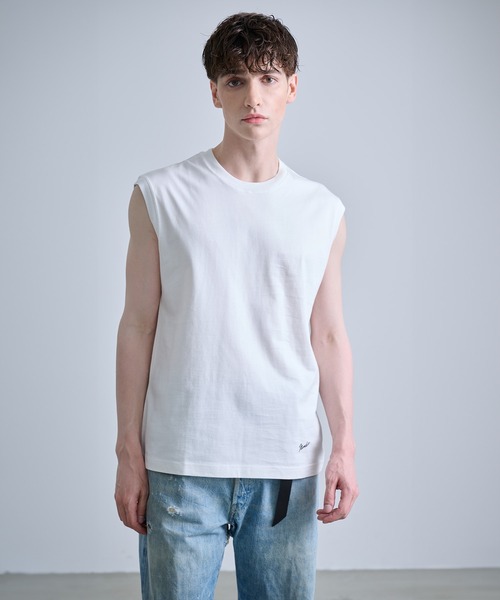 NUMBER (N)INE（ナンバーナイン）の「【NUMBER(N)INE/ナンバーナイン】BASIC HEM PRINTED SLEEVELESS SHIRT / ベーシック ワンポイント ロゴプリント ノースリーブ クルーネックシャツ（Tシャツ/カットソー・メンズ・ブラック/ホワイト/チャコールグレー・M/L/XL）」の12枚目の写真