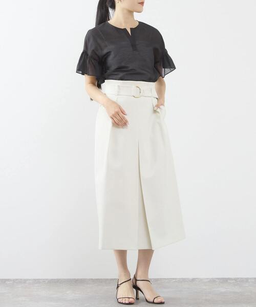 Tiara(ティアラ)の「ゴールドベルトボックススカート(スカート・レディース・オレンジ/ホワイト/ブラック・3/2)」の4枚目の写真