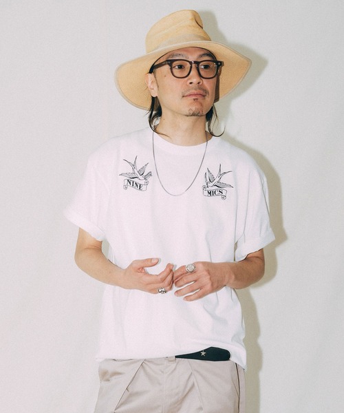 NineMicrophones(ナインマイクロフォンズ)の「lyric TEE(Tシャツ/カットソー・メンズ・アッシュグレー/ブラック/ホワイト・LARGE/MEDIUM/XX-LARGE/X-LARGE)」の2枚目の写真