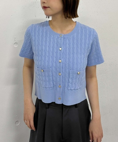 archives（アルシーヴ）の「ハーフスリーブ細ケーブルニットカーディガン（カーディガン/ボレロ・レディース・アイボリー/グレー/ブルー/ネイビー/レッド・MEDIUM）」の4枚目の写真