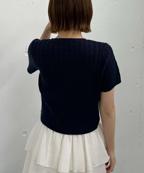 archives（アルシーヴ）の「ハーフスリーブ細ケーブルニットカーディガン（カーディガン/ボレロ・レディース・アイボリー/グレー/ブルー/ネイビー/レッド・MEDIUM）」の8枚目の写真