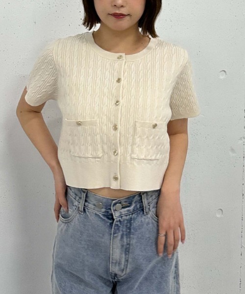 archives（アルシーヴ）の「ハーフスリーブ細ケーブルニットカーディガン（カーディガン/ボレロ・レディース・アイボリー/グレー/ブルー/ネイビー/レッド・MEDIUM）」の11枚目の写真