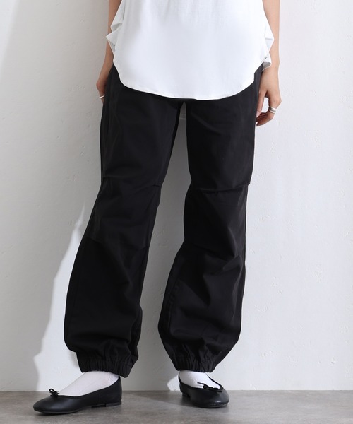 ElegChic(エレグシック)の「リラックスワイド パラシュートパンツ(チノパンツ・レディース・ベージュ/カーキ/ブラック・XXL/XL/L/M/4L)」の2枚目の写真