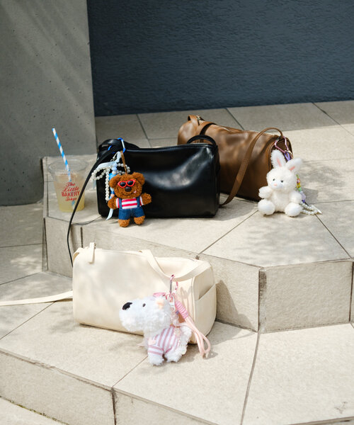 Kastane(カスタネ)の「【so Good SISTERS×Kastane/WEB限定/2WAY】bag&charm SET(ショルダーバッグ・レディース・ホワイト系その他/ブラック系その他/ブラウン系その他/ホワイト系その他2/ブラック系その他2/ブラック系その他3/ブラウン系その他2/ブラウン系その他3・FREE)」の9枚目の写真