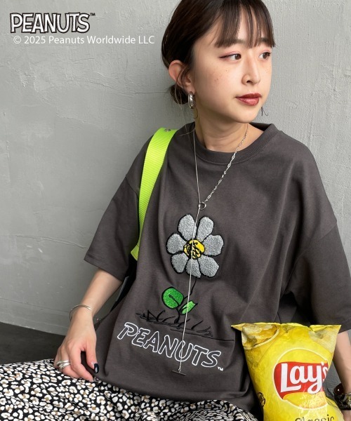 tシャツ 「PEANUTS×JEANS FACTORY/ピーナッツ×ジーンズ ファクトリー」 別注 PEANUTS FLOWER 刺繍プリントTシャツ セール】[PEANUTS×JEANS FACTORY/ピーナッツ×ジーンズ