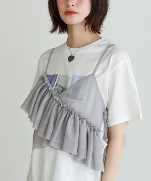 shetila(シェティラ)の「【サイズ調整可能】アシメチュールフリルビスチェ 無地&チェック(キャミソール・レディース・レッド/ブラック/アイボリー/グレー/ブルー/ブラウン/ピンク/ブラック系/ブルー系・F)」の5枚目の写真