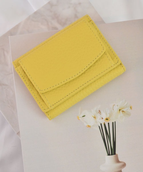 VIBGYOR Women（ヴィブジョー　ウィメン）の「【float】マシュマロタッチ コンパクト シンプル 三つ折り ミニ財布【17色展開】（財布・レディース・アッシュブラウン/エメラルドブルー/ブラック/アイボリー/ベビーピンク/ピンク/グリーン/ライトグリーン/モスグリーン/ワインレッド/ブラウン/レッド/ネイビー/イエロー/オレンジ/インディゴブルー/パープル・FREE）」の12枚目の写真