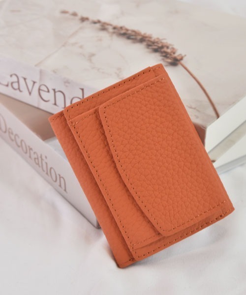 VIBGYOR Women（ヴィブジョー　ウィメン）の「【float】マシュマロタッチ コンパクト シンプル 三つ折り ミニ財布【17色展開】（財布・レディース・アッシュブラウン/エメラルドブルー/ブラック/アイボリー/ベビーピンク/ピンク/グリーン/ライトグリーン/モスグリーン/ワインレッド/ブラウン/レッド/ネイビー/イエロー/オレンジ/インディゴブルー/パープル・FREE）」の17枚目の写真