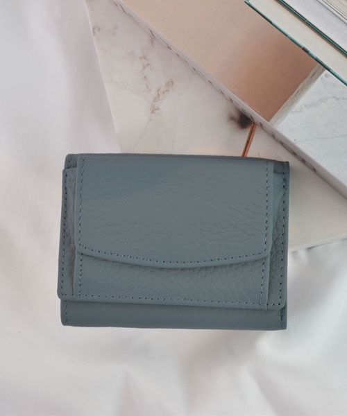 VIBGYOR Women（ヴィブジョー　ウィメン）の「【float】マシュマロタッチ コンパクト シンプル 三つ折り ミニ財布【17色展開】（財布・レディース・アッシュブラウン/エメラルドブルー/ブラック/アイボリー/ベビーピンク/ピンク/グリーン/ライトグリーン/モスグリーン/ワインレッド/ブラウン/レッド/ネイビー/イエロー/オレンジ/インディゴブルー/パープル・FREE）」の11枚目の写真