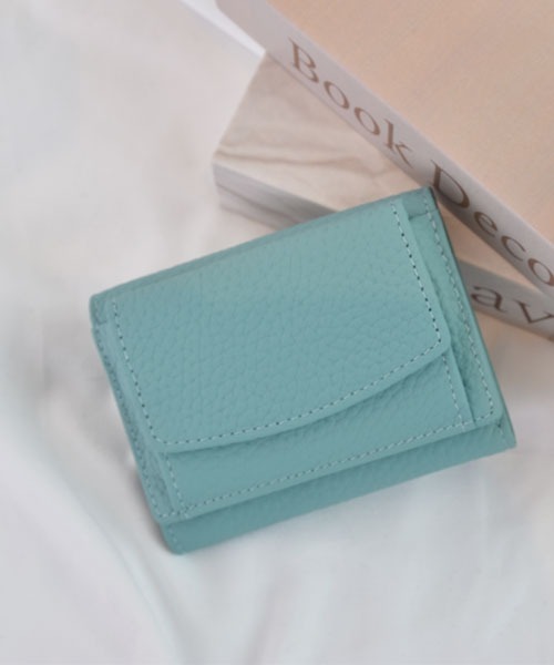 VIBGYOR Women（ヴィブジョー　ウィメン）の「【float】マシュマロタッチ コンパクト シンプル 三つ折り ミニ財布【17色展開】（財布・レディース・アッシュブラウン/エメラルドブルー/ブラック/アイボリー/ベビーピンク/ピンク/グリーン/ライトグリーン/モスグリーン/ワインレッド/ブラウン/レッド/ネイビー/イエロー/オレンジ/インディゴブルー/パープル・FREE）」の9枚目の写真