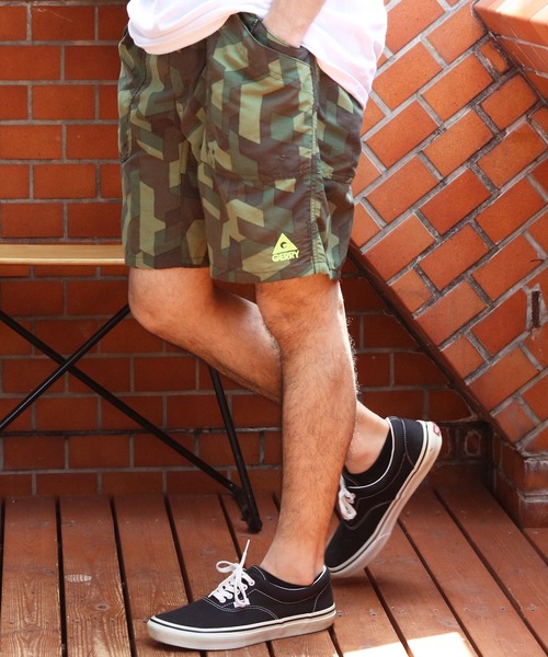 GERRY（ジェリー）の「GERRY ナイロンガーデニングクライミングショートパンツ（その他パンツ・メンズ・ブラック/イエロー系その他/ピンク系その他/その他/グレー系その他/ライトベージュ/オリーブ/エメラルド/ブラック系その他/ダークグリーン/カーキ系2/ブルー/グレー系その他2/グレー系その他3/チャコール/ベージュ/グリーン系その他/カーキ系/ネイビー/インディゴブルー/ブルー系その他/パープル/マスタード/オレンジ/その他2/その他3/ブラウン/ベージュ系その他/グリーン/ライトグリーン/ピンク/レオパード・MEDIUM/X-LARGE/SMALL/LARGE）」の16枚目の写真