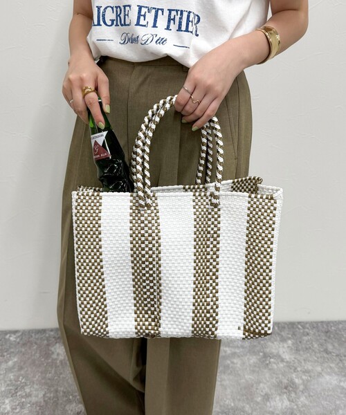 fredy emue(フレディエミュ)の「【MoonBird /ムーンバード】ワイドシェイプメルカドバッグ(かごバッグ・レディース・ホワイト系その他/オフホワイト/ブラック系その他・FREE)」の9枚目の写真