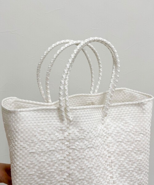 fredy emue(フレディエミュ)の「【MoonBird /ムーンバード】ワイドシェイプメルカドバッグ(かごバッグ・レディース・ホワイト系その他/オフホワイト/ブラック系その他・FREE)」の21枚目の写真
