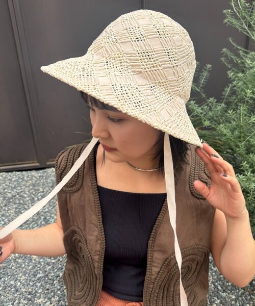 CIAOPANIC TYPY（チャオパニックティピー）の「【Aguni】紐付きペーパーHAT（ハット・レディース・ブラウン/オフホワイト/ブラック・ONE SIZE）」の22枚目の写真