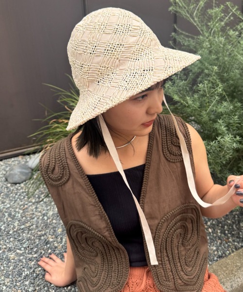 CIAOPANIC TYPY（チャオパニックティピー）の「【Aguni】紐付きペーパーHAT（ハット・レディース・ブラウン/オフホワイト/ブラック・ONE SIZE）」の2枚目の写真