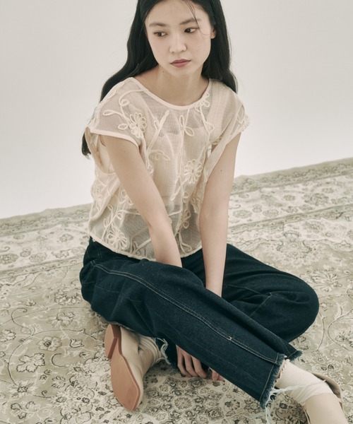 moi tytto（モイテュット）の「コード刺繍レースベスト（ベスト・レディース・ナチュラル・FREE）」の18枚目の写真