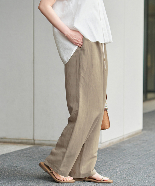 IENA(イエナ)の「リネンレーヨンイージーパンツ(その他パンツ・レディース・ブラック/ベージュ・36/38/34/40)」の16枚目の写真