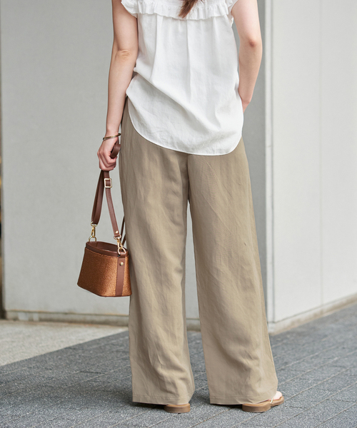 IENA(イエナ)の「リネンレーヨンイージーパンツ(その他パンツ・レディース・ブラック/ベージュ・36/38/34/40)」の15枚目の写真
