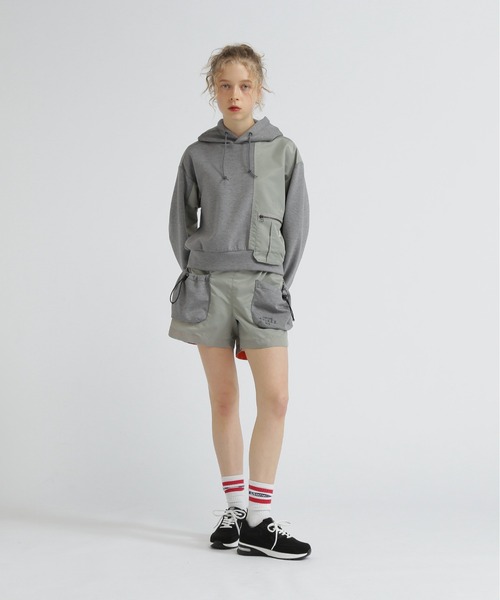 AVIREX（アヴィレックス）の「NYLON COMBI SHORT PANTS/ナイロンコンビショートパンツ（その他パンツ・レディース・グレー/オリーブ/ブラック・M/S）」の19枚目の写真