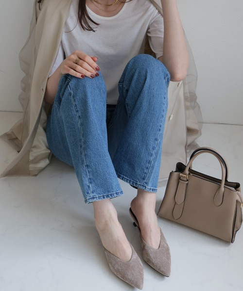 VIVIAN（ヴィヴィアン）の「キラキララメ入りベロアミュールパンプス（サンダル・レディース・ベージュ/ブラック・M/S/LL/L）」の16枚目の写真