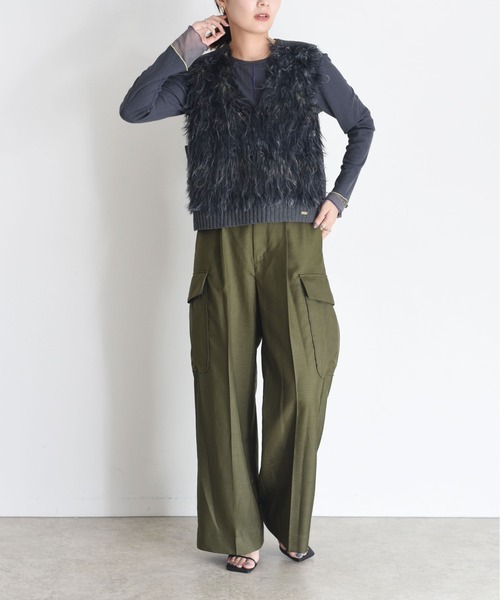 Eimee Law（エイミーロウ）の「かすれロングシャギークロップドベスト