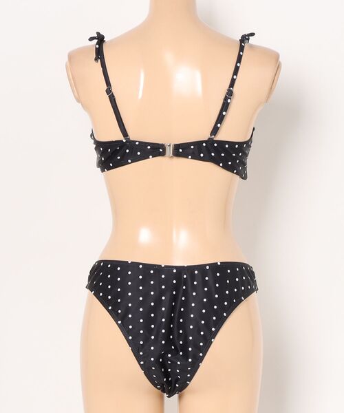 【新品未使用】LILIANCARAT襟付きホワイト・ドット水着 セール】ドット柄 キャミソールビキニ 水着（水着）｜Ritzy